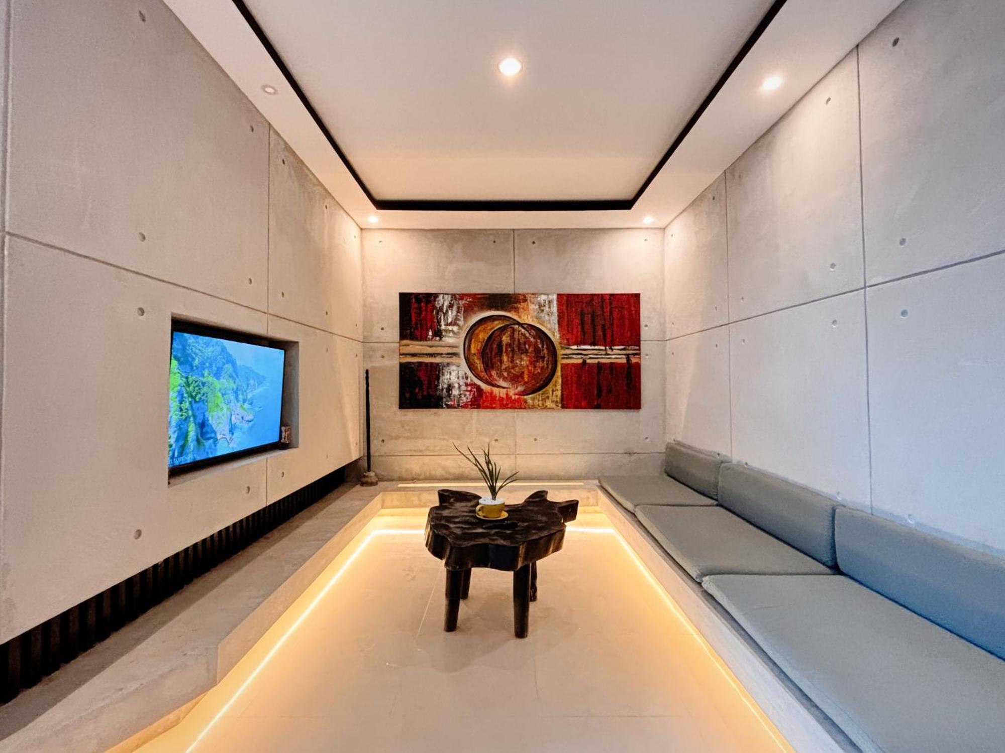 Modern 2 Bedroom Center. Seminyak (Bali)